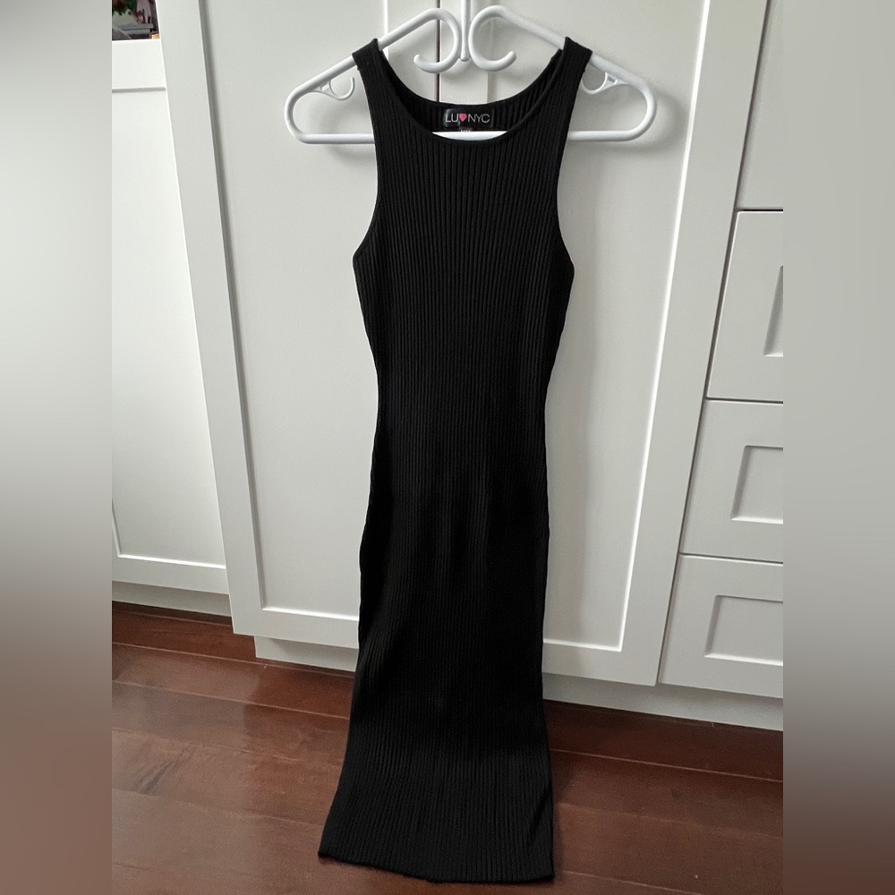 Black ribbed midi/maxi dress